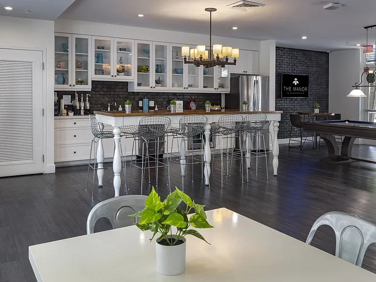 Manor in Plantation — Photo 24