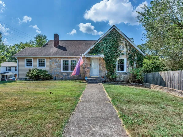 320 8th Ave, Columbia, TN 38401