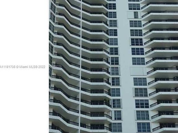 2nd image of 3530 Mystic Pointe Dr APT 2813