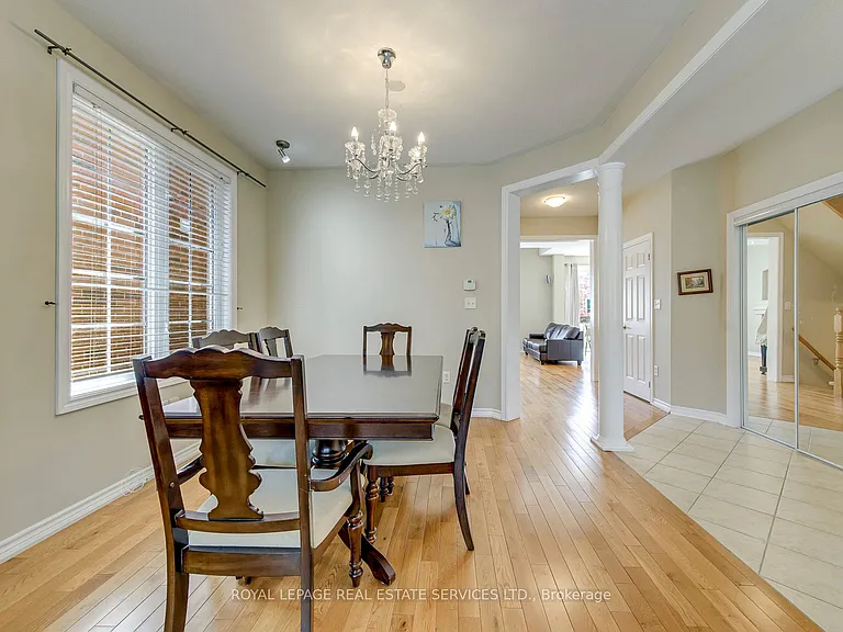 9 Barnstone Dr — Photo 8