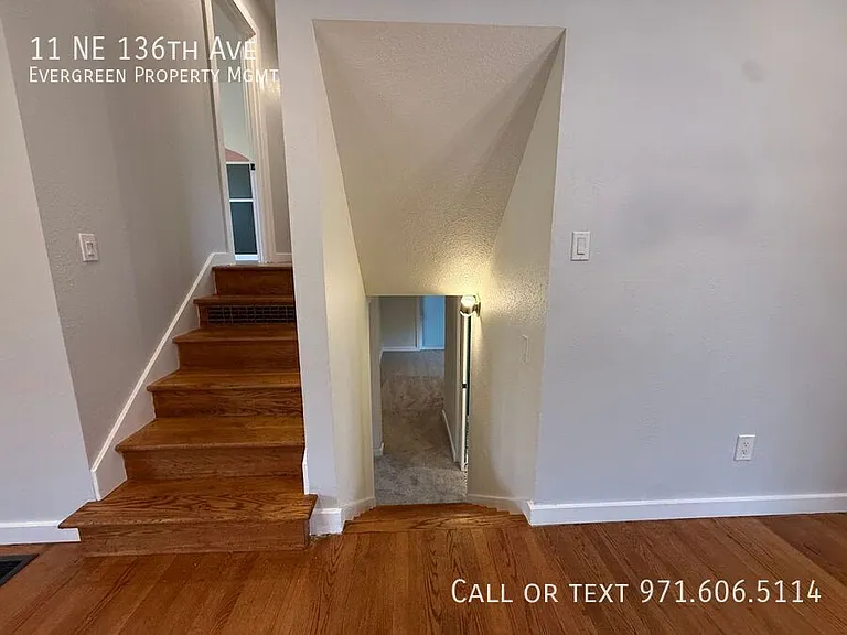 11 NE 136th Ave — Photo 24