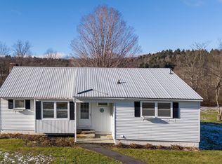 179 Stagecoach Rd, Stowe, VT 05672