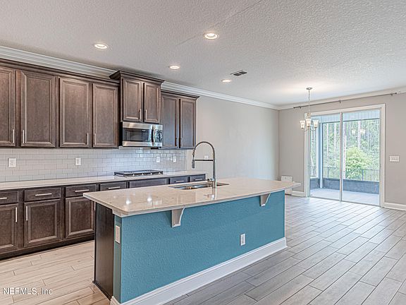 5th image of 39 SPEY BAY Court