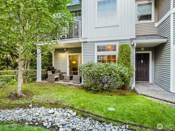 21082 40th Place S #G1, SeaTac, WA 98198