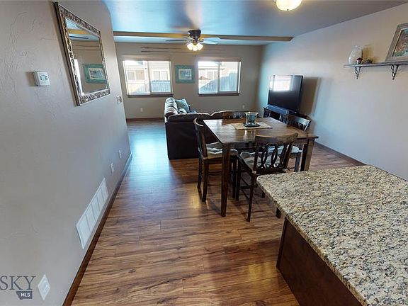 5th image of 81 Tailfeather Ln #C