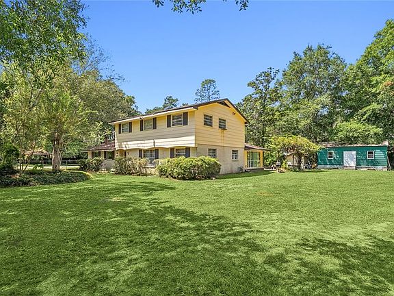 2nd image of 60325 Emerald Dr