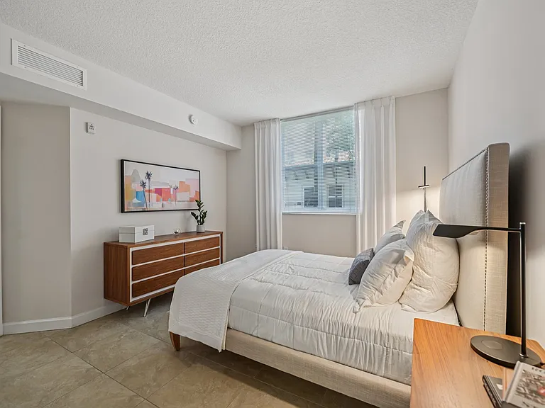 Gran Vista at Doral — Photo 11
