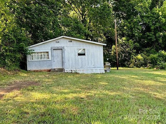 2nd image of 151 Forest Heights Dr