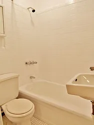 Rented by Green Line Realty