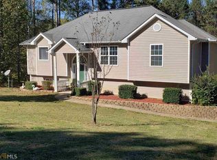 293 Christian Cir, Carrollton, GA 30116