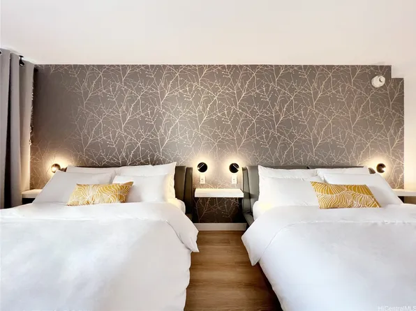 445 Seaside Ave APT 1712, Honolulu, HI 96815