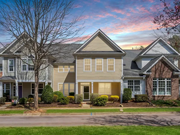616 Democracy St, Raleigh, NC 27603