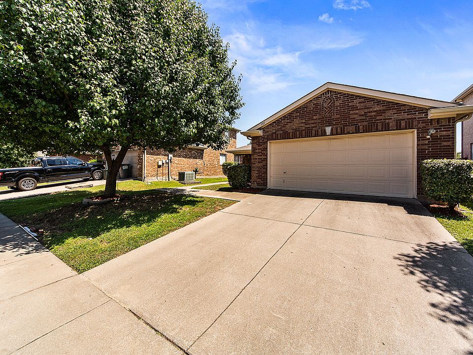 1st image of 3101 Candlebrook Dr