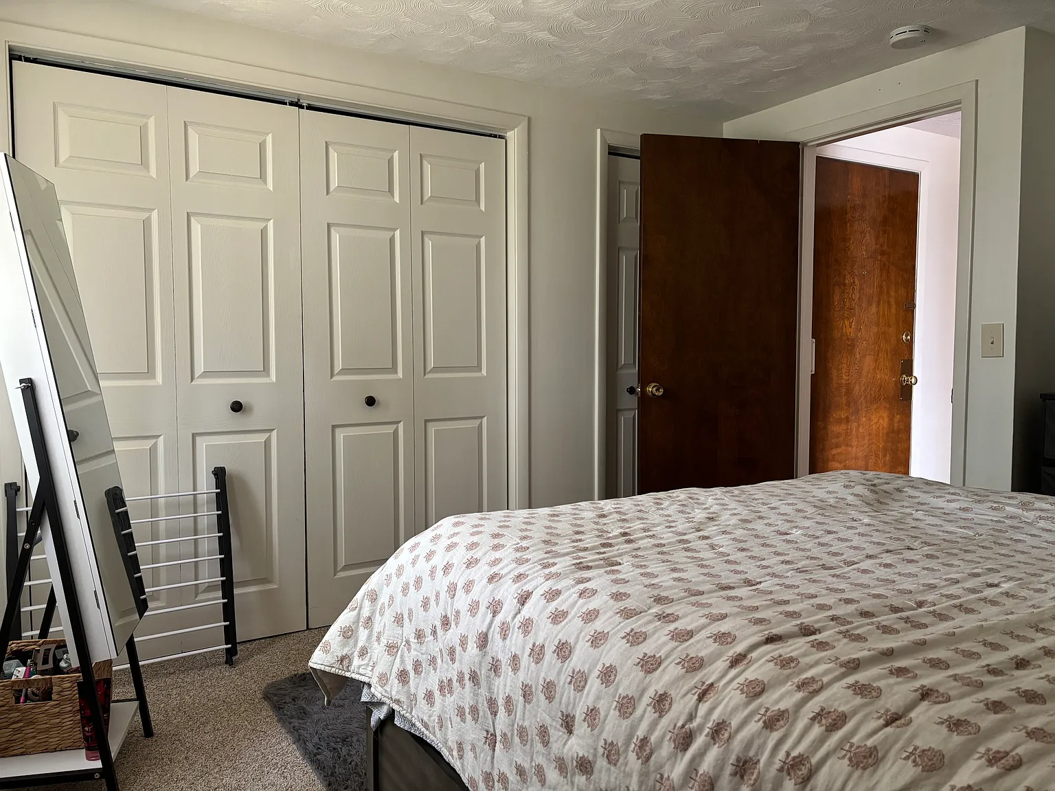 1 bed, 600 sqft, $975 — Photo 4