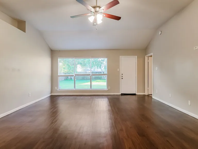 23715 Prairie Bird Dr — Photo 3