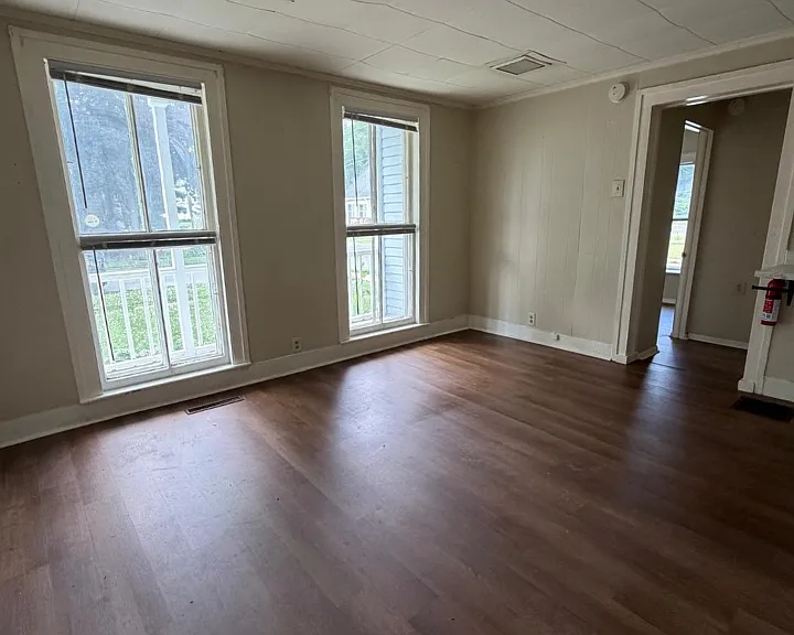 26 Mechanic St #1 — Photo 1