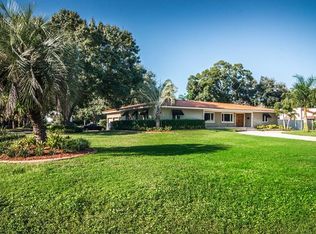 1600 Country Club Rd N, Saint Petersburg, FL 33710