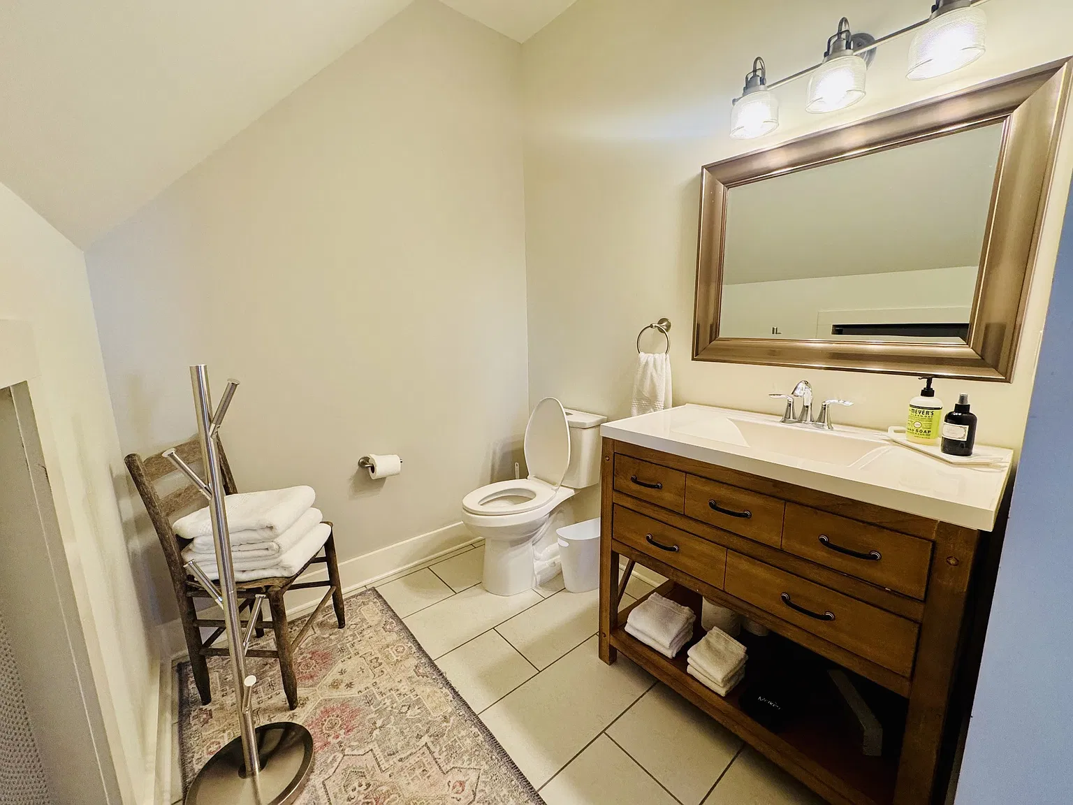 2 bed, 1550 sqft, $2,750 — Photo 3