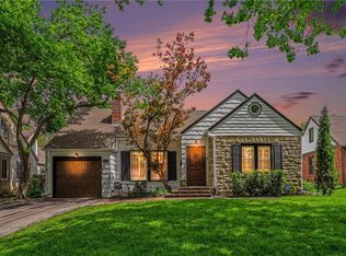 5441 Aberdeen Rd, Fairway, KS 66205
