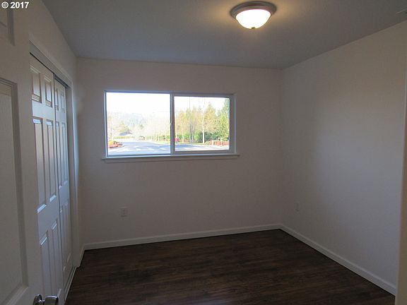 3rd image of 2793 Ocean Beach Hwy