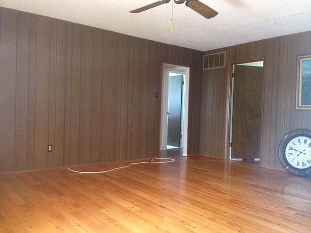 1st image of 14685 Fox Manor Dr
