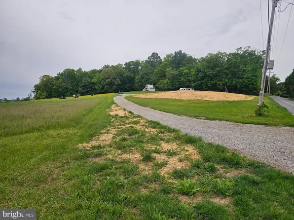 2237 Ridge Rd, Glenville, PA 17329