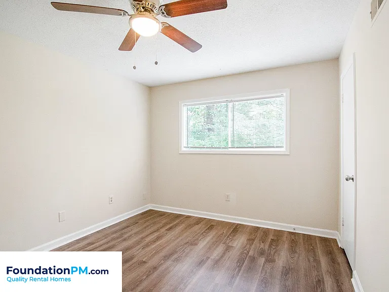 4569 Sumners Wells Rd — Photo 9