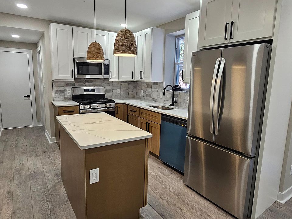 1st image of 60 N 62nd St
