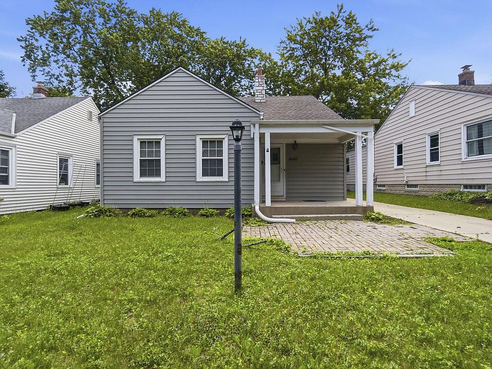 1st image of 4640 N Woodruff AVENUE