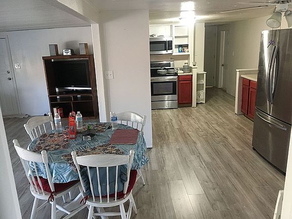 5th image of 4885 Sandpiper Dr