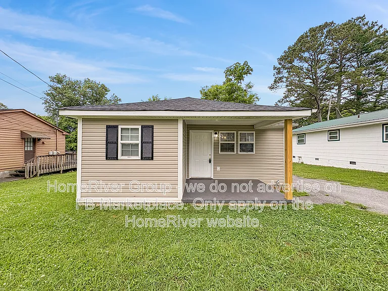 817 Henderson Ave — Photo 1