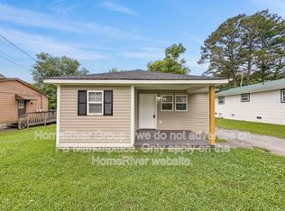 817 Henderson Ave, Rossville, GA 30741