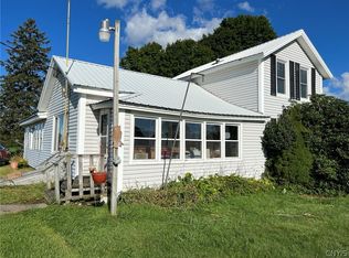 9481 E Mud Lake Rd, Fulton, NY 13069