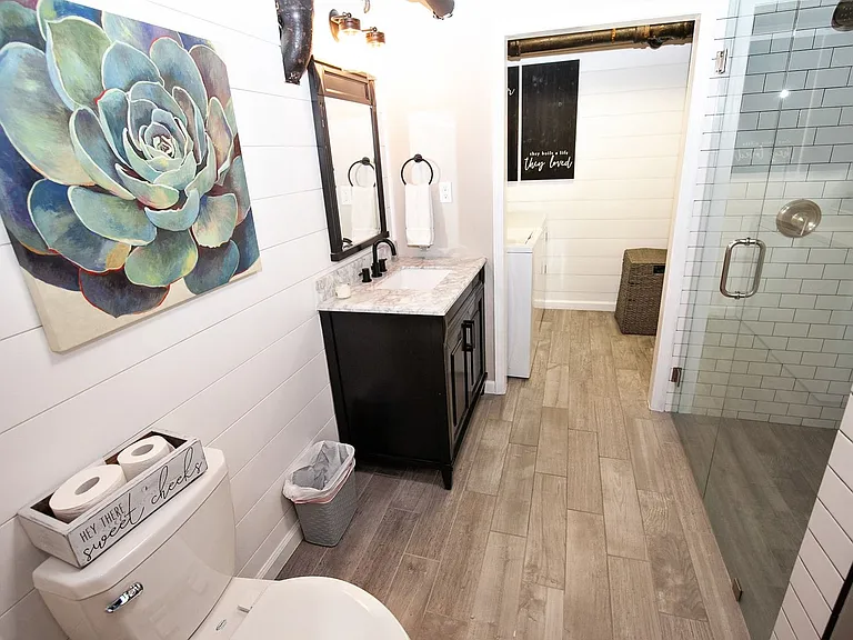 250 Wavetree Dr — Photo 24