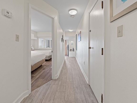 4th image of 4800 S Ocean Blvd. #920