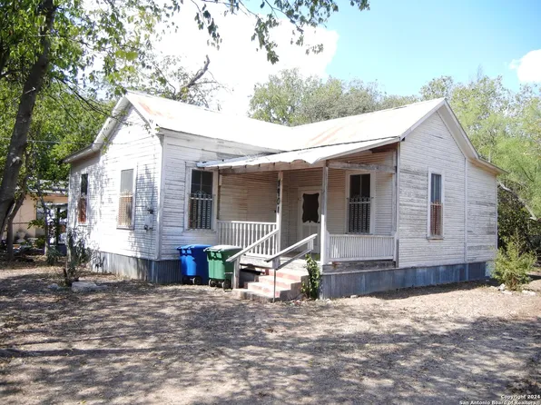 1901 SALTILLO, San Antonio, TX 78207