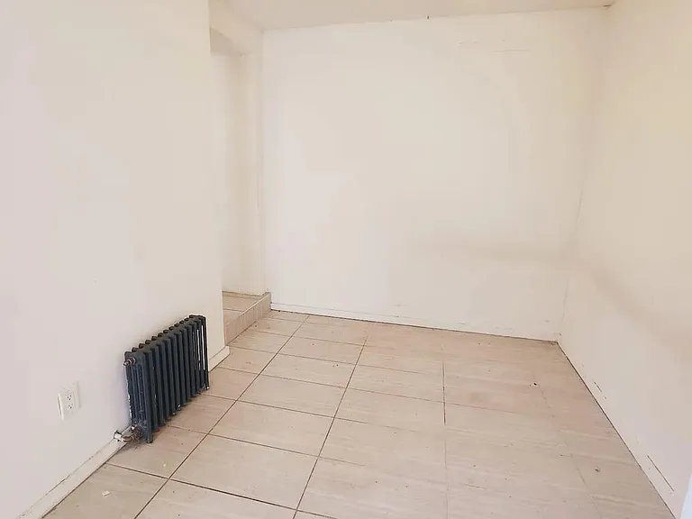 66 Jordan Ave #3 — Photo 2
