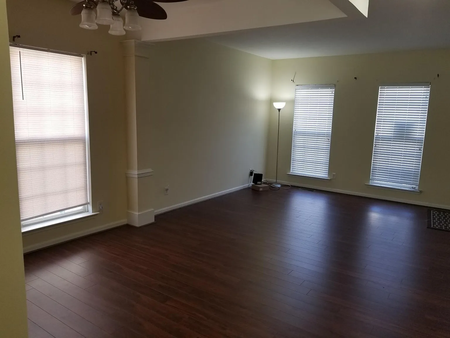 3 bed, 2.5 bath, 1850 sqft, $2,450 — Photo 4