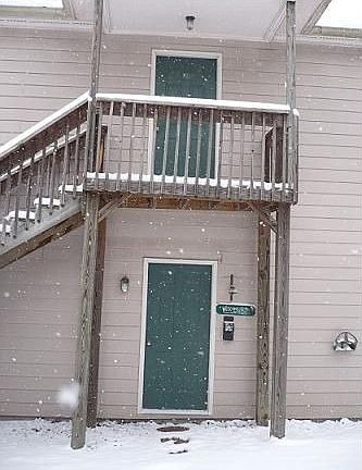 Entrance to Garage/Extra Apt.