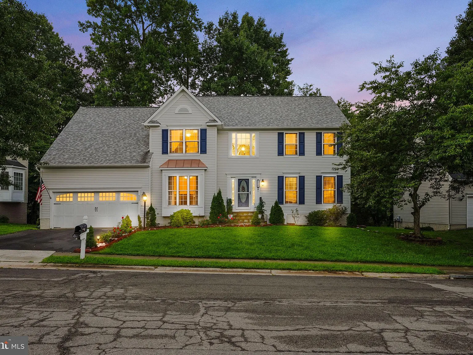 6 bed, 3.5 bath, 4516 sqft, $3,800 — Photo 1