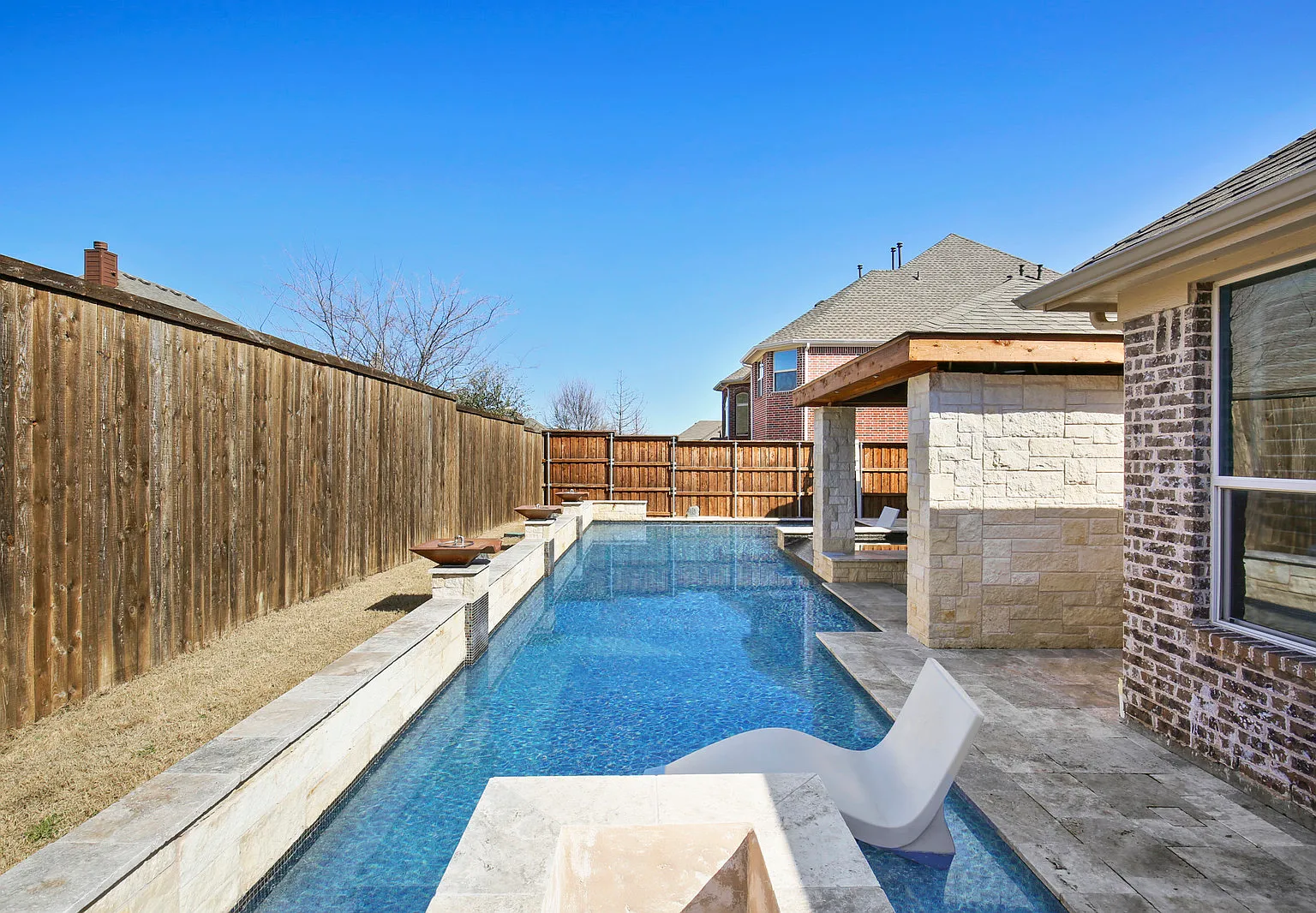4 bed, 3.5 bath, 3218 sqft, $7,000 — Photo 4