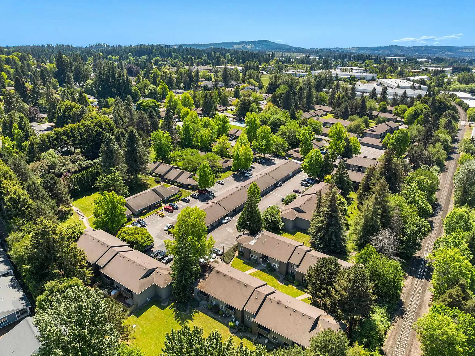 Tualatin Heights — Photo 2