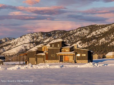 188 Shooting Star Dr, Thayne, WY, 83127