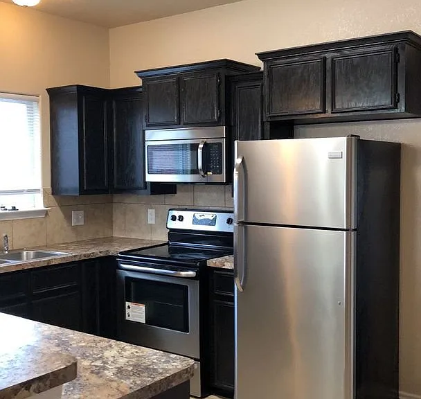 1101 Grace Point Dr #A — Photo 2