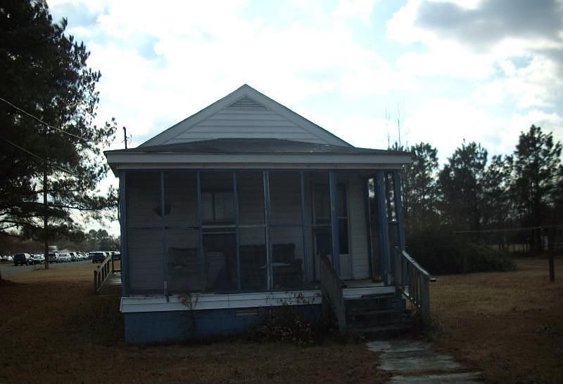 1st image of 198 Worthington St