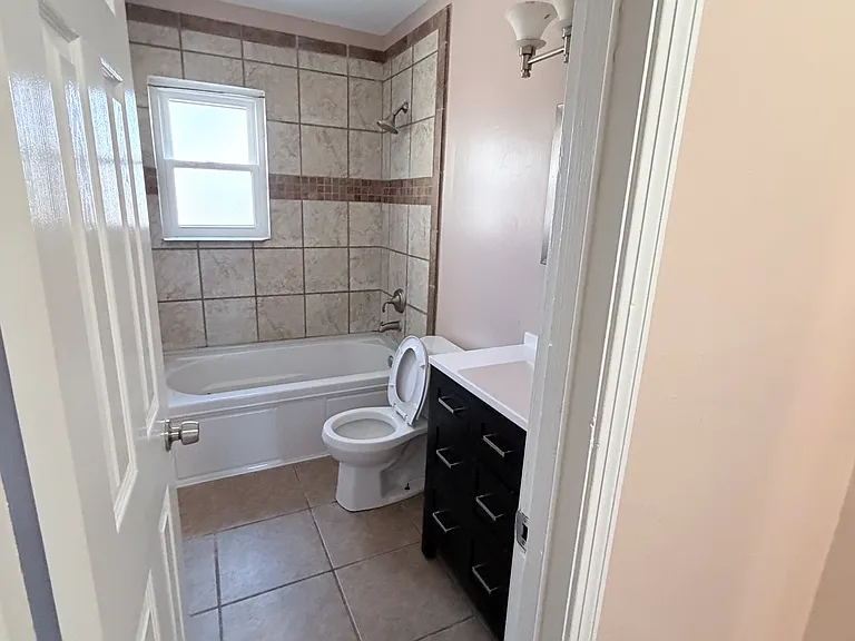 3632 Cromwell Cv — Photo 8
