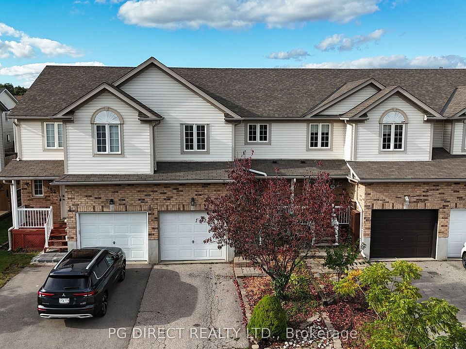 1st image of 100 Foxglove Cres