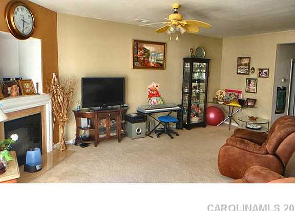 3rd image of 5618 Dartington Dr