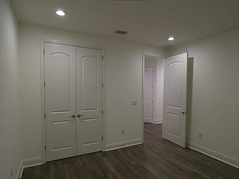 153 Tartan Ct — Photo 2