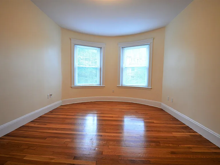 191 Winthrop Rd #5 — Photo 7